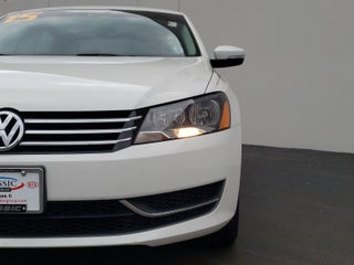 2015 Volkswagen Passat 1.8T Limited Edition in Waukegan, IL - Classic Cares