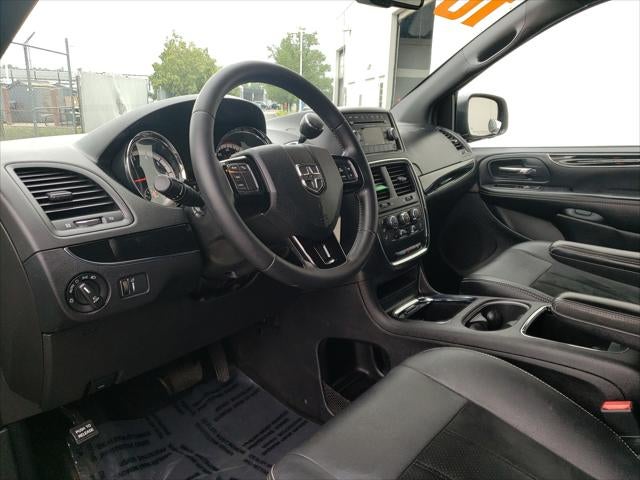 2016 Dodge Grand Caravan SXT Plus