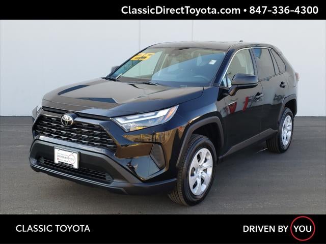 2025 Toyota RAV4 LE