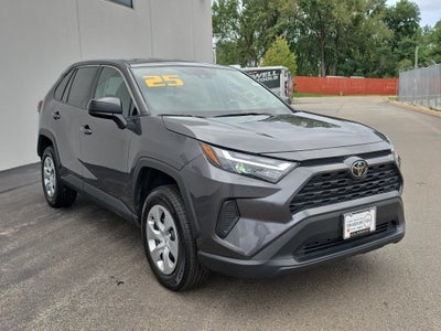 2025 Toyota RAV4 LE