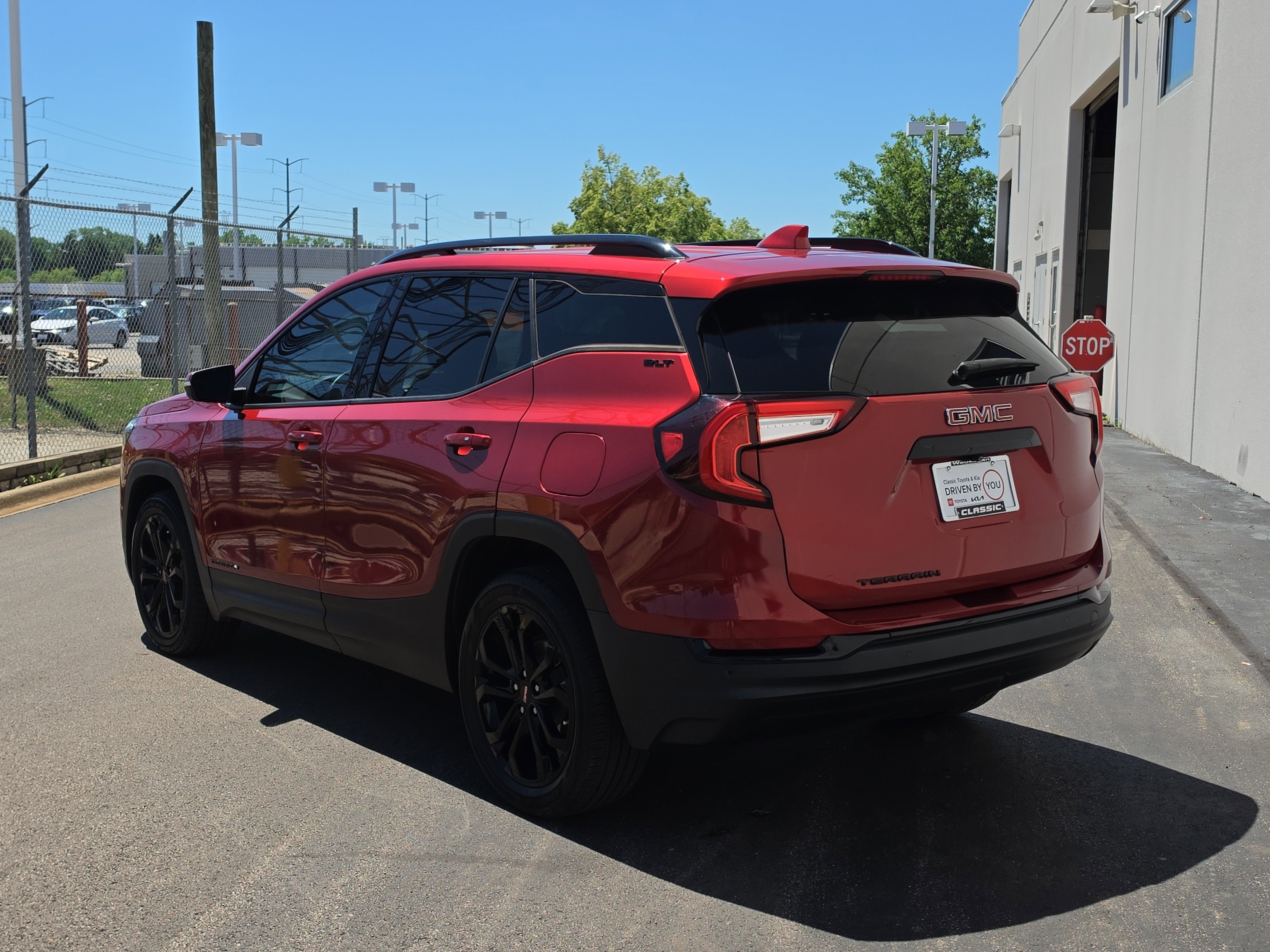 2022 GMC Terrain SLT