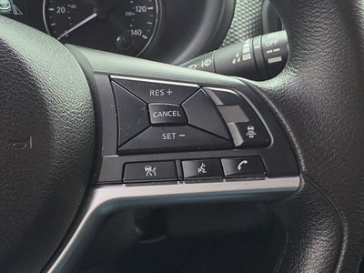 2022 Nissan Kicks SV