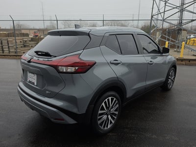 2022 Nissan Kicks SV