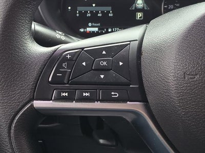 2022 Nissan Kicks SV