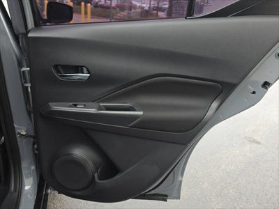 2022 Nissan Kicks SV