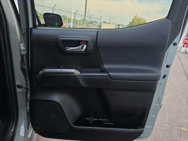 2022 Toyota Tacoma 4WD TRD Off Road