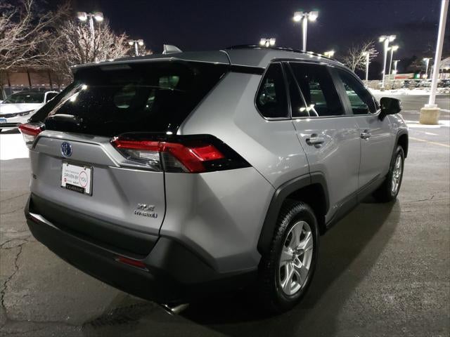 2021 Toyota RAV4 Hybrid XLE