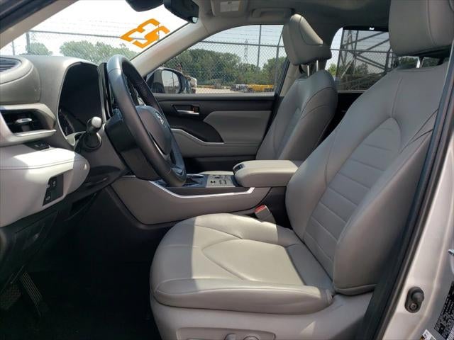 2023 Toyota Highlander XLE