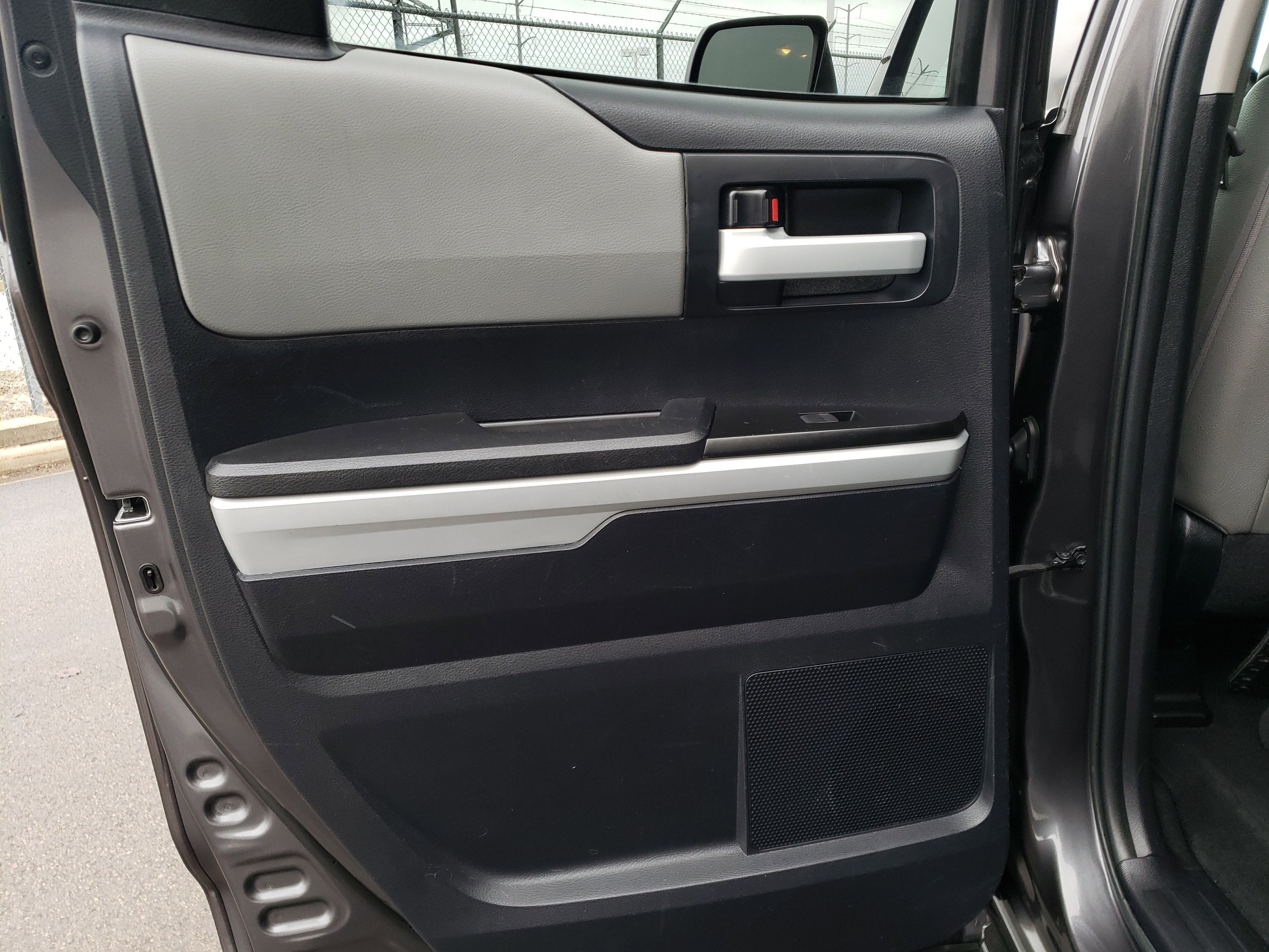 2016 Toyota Tundra 4WD Truck LTD