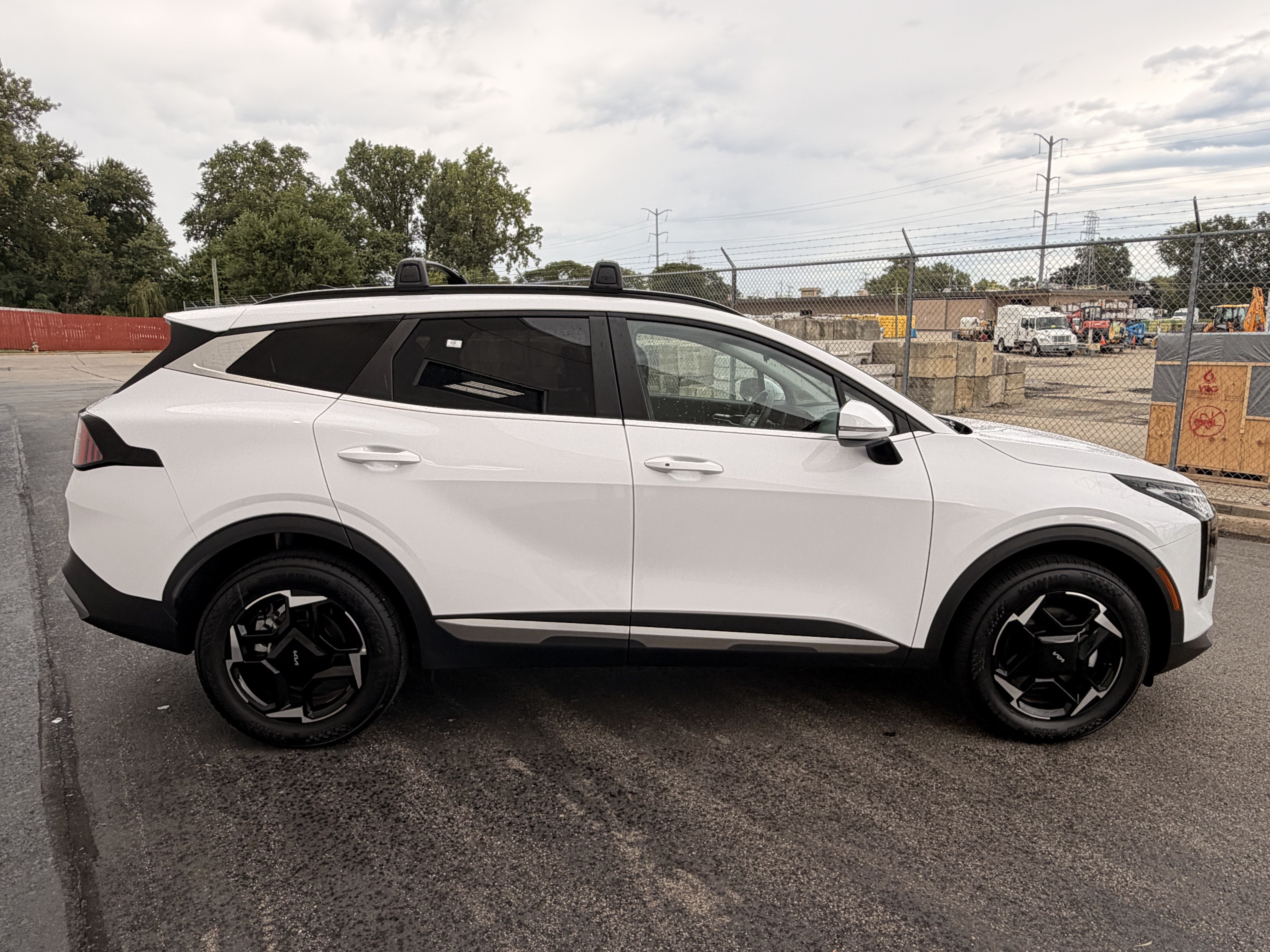 2026 Kia Sportage EX