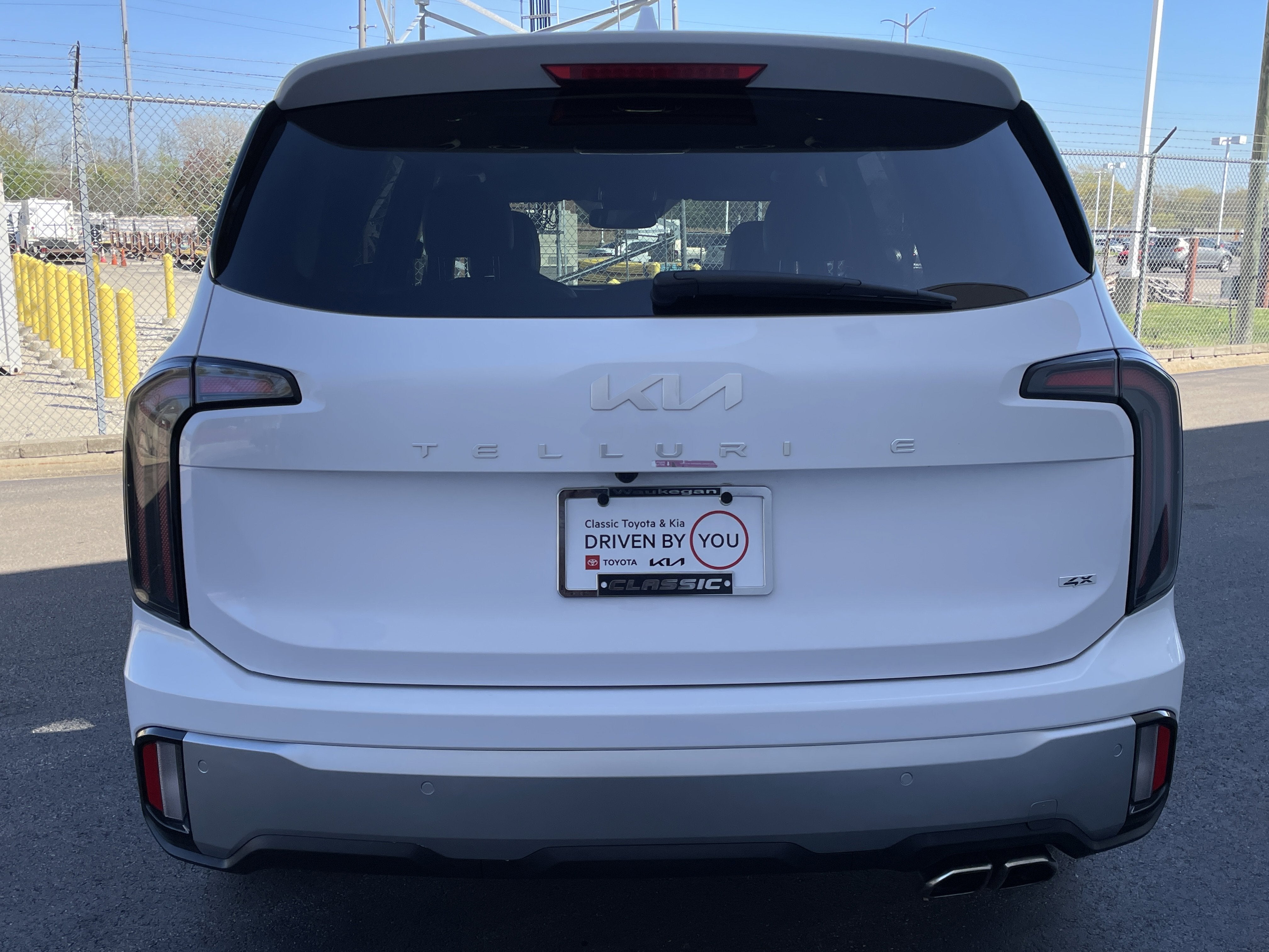 2023 Kia Telluride SX
