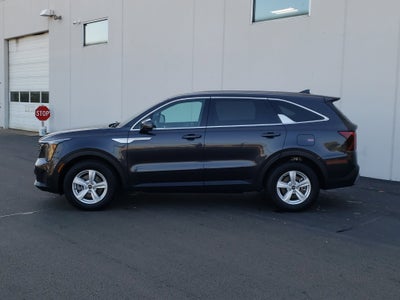 2025 Kia Sorento LX