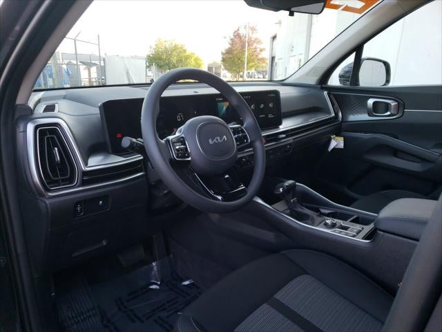 2025 Kia Sorento LX