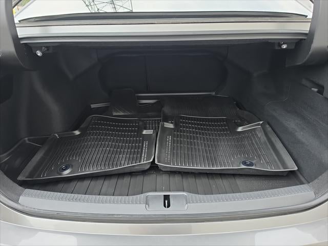 2023 Toyota Crown Platinum