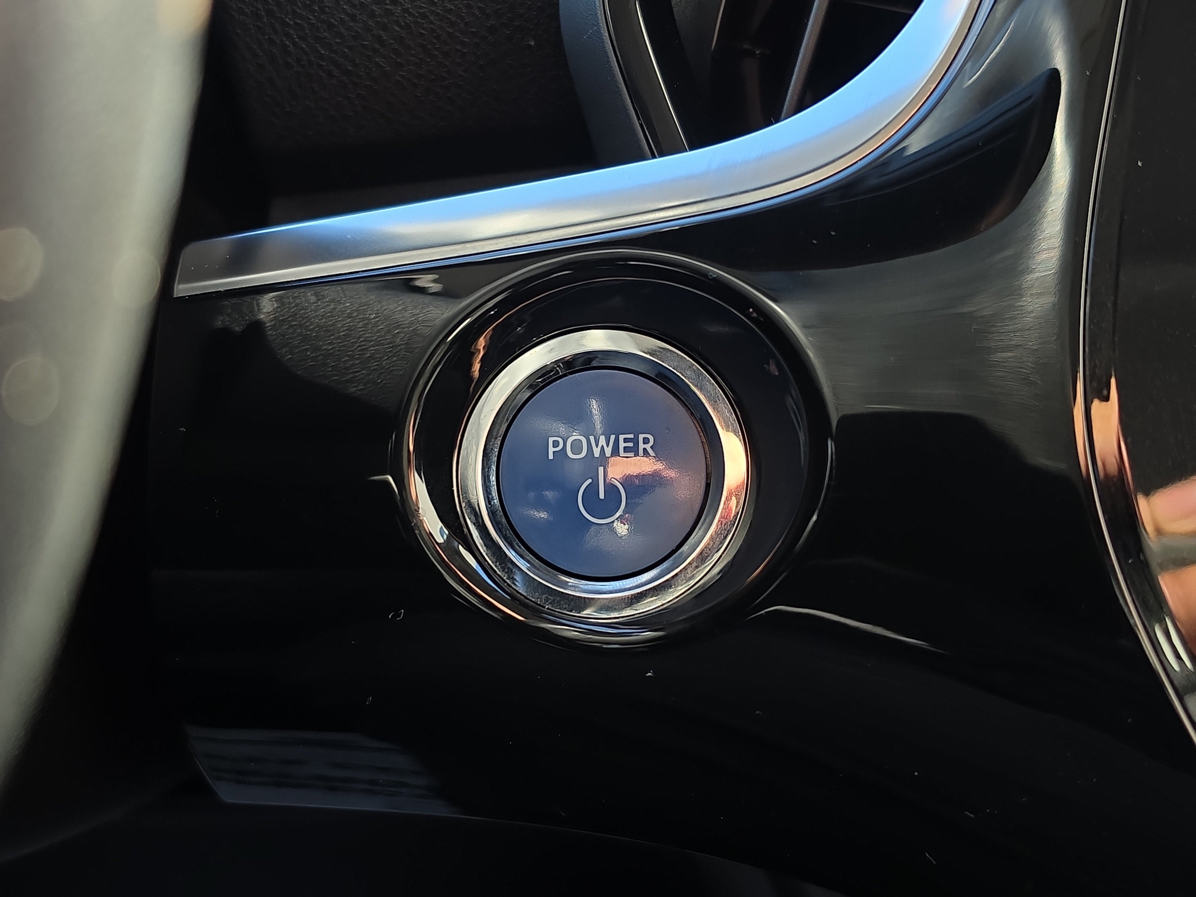 2018 Toyota Prius Four