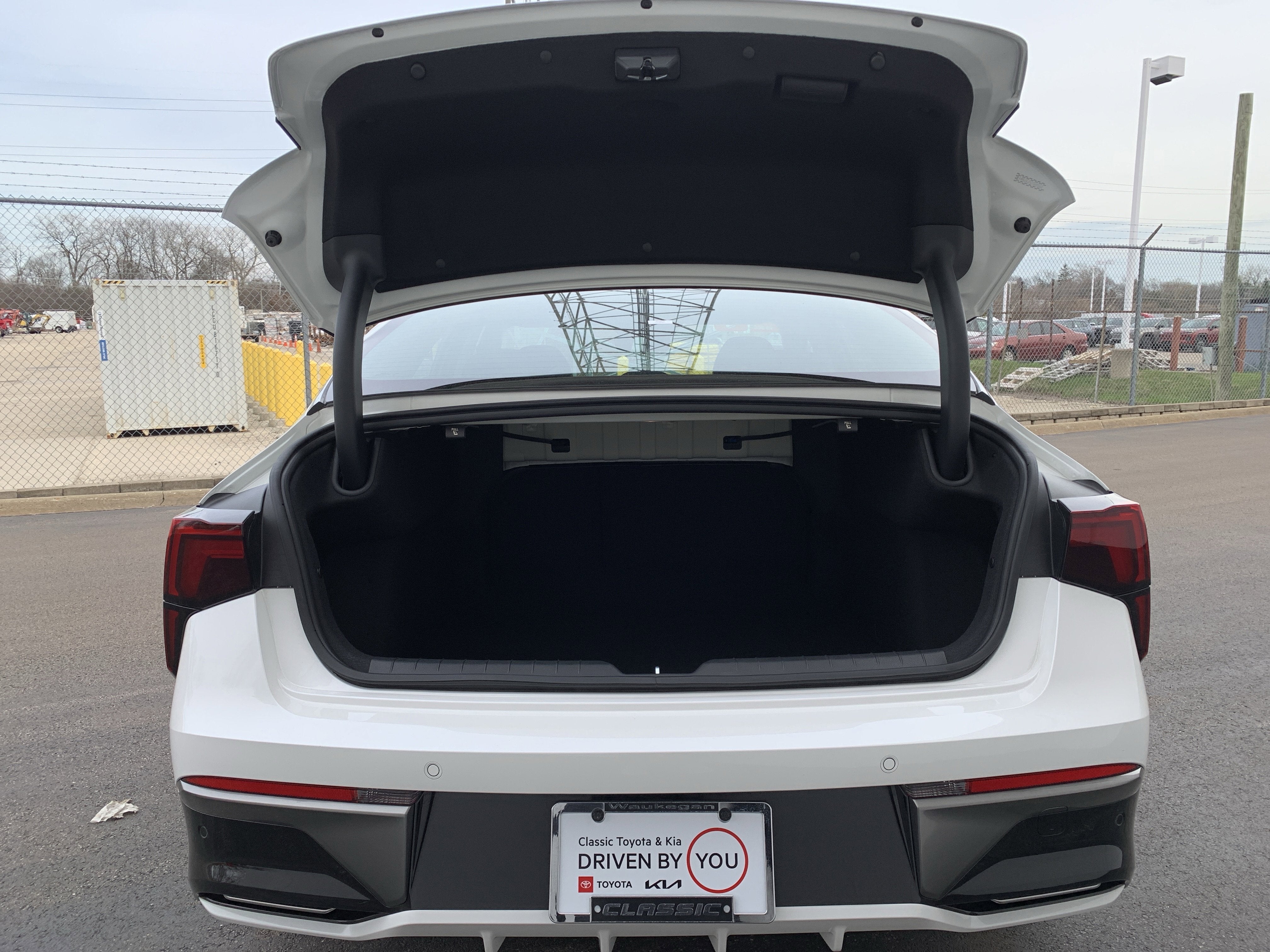 2026 Kia K5 LXS
