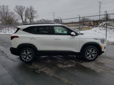 2022 Kia Seltos EX
