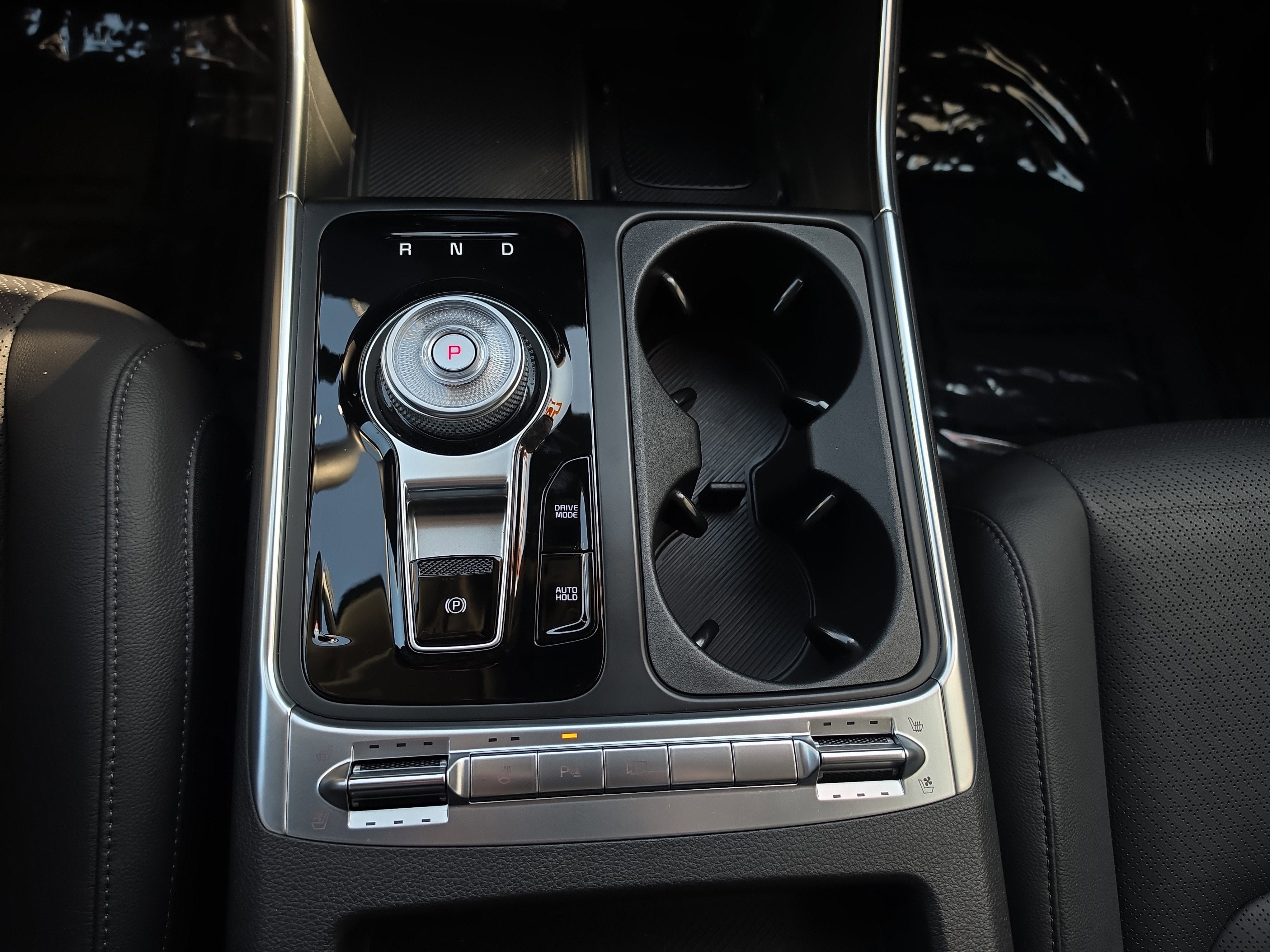 2025 Kia Carnival Hybrid SX Prestige