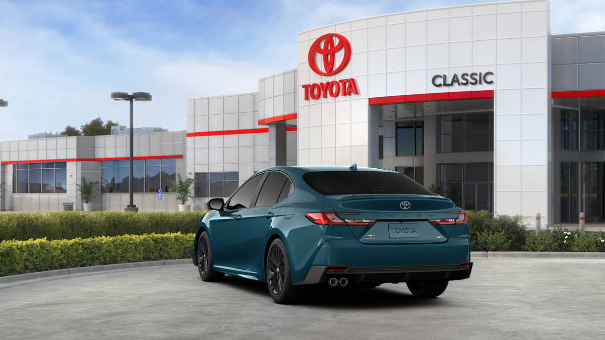 2026 Toyota Camry SE AWD