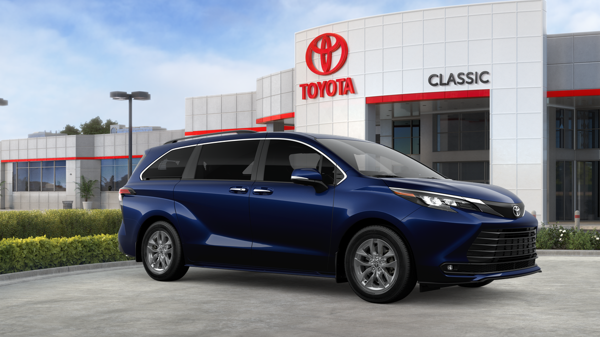 2026 Toyota Sienna XLE