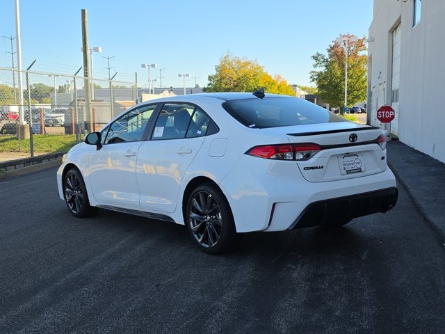 2027 Toyota Corolla SE