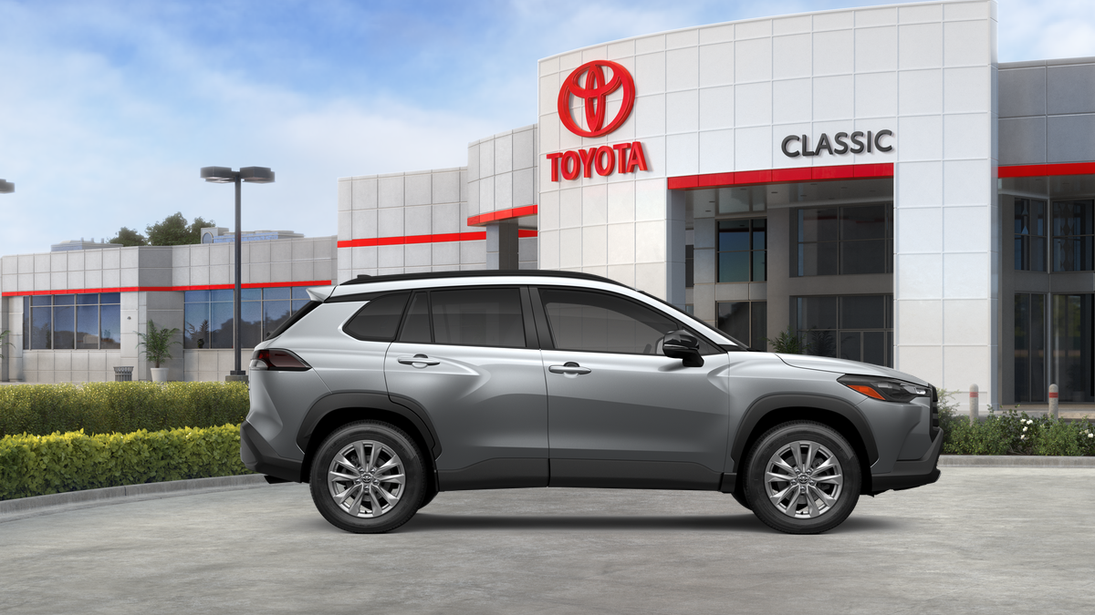 2026 Toyota Corolla Cross LE