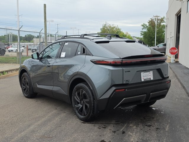 2026 Toyota C-HR SE