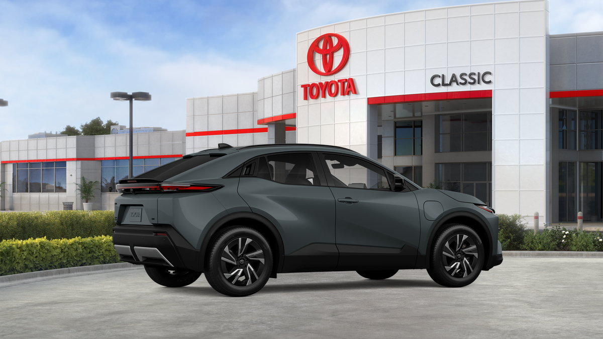 2026 Toyota C-HR SE