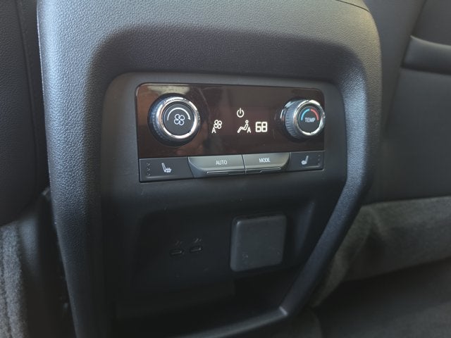 2024 Chevrolet Traverse AWD RS