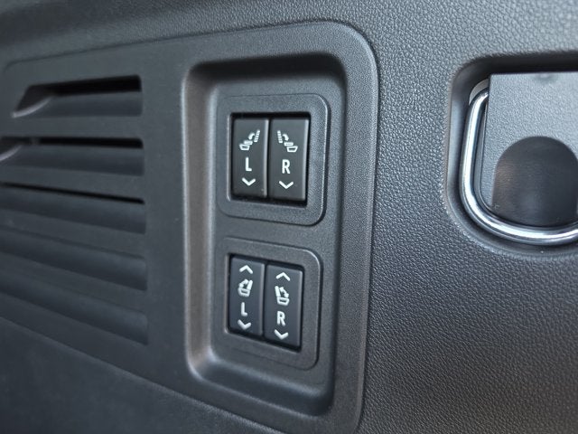 2024 Chevrolet Traverse AWD RS