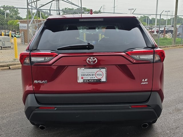 2025 Toyota RAV4 LE