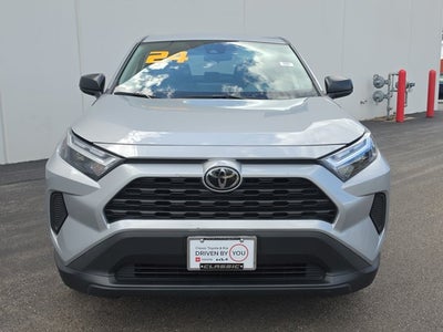 2024 Toyota RAV4 LE