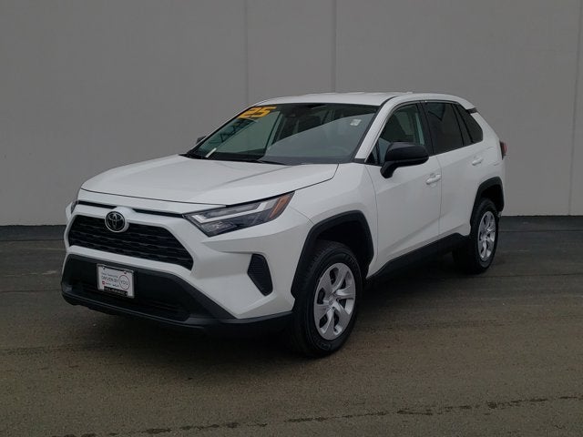 2025 Toyota RAV4 LE