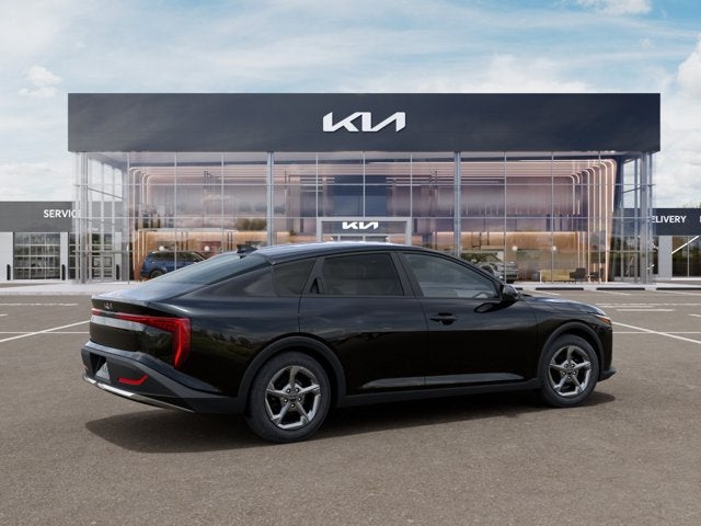 2026 Kia K4 BLACK