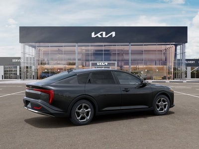 2026 Kia K4 BLACK