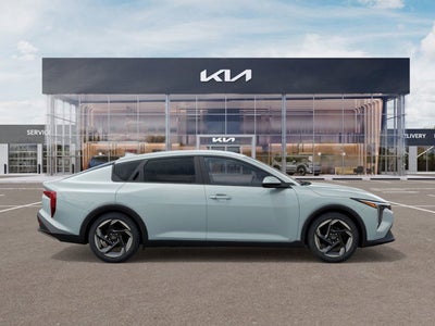 2026 Kia K4 BLACK