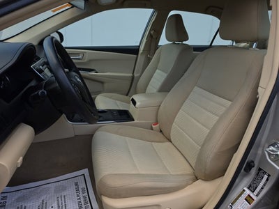 2016 Toyota Camry Hybrid LE