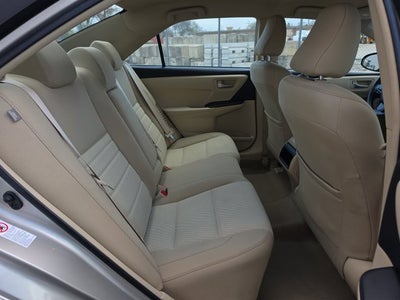 2016 Toyota Camry Hybrid LE