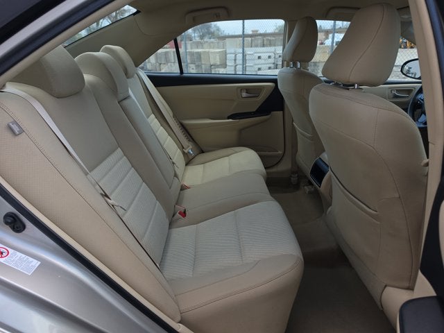 2016 Toyota Camry Hybrid LE