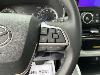 2024 Toyota Highlander Base