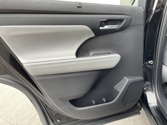 2024 Toyota Highlander Base