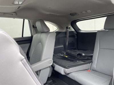 2024 Toyota Highlander Base