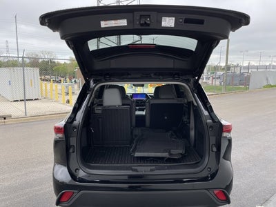 2024 Toyota Highlander Base