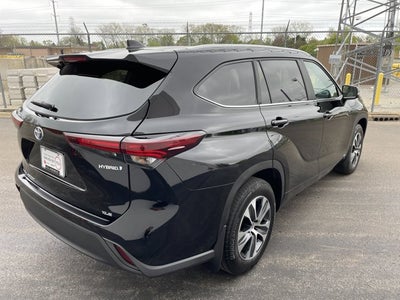 2024 Toyota Highlander Base