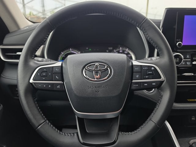 2023 Toyota Highlander Hybrid XLE