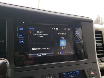 2017 Toyota Sienna XLE