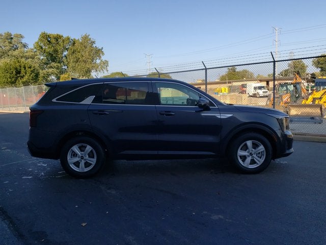 2025 Kia Sorento LX