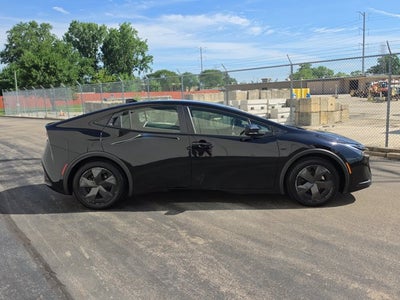 2023 Toyota Prius LE