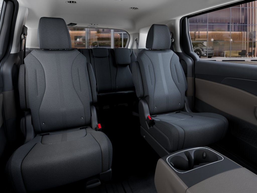 2027 Kia Carnival LX